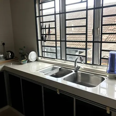 Terrace House Near Stulang Laut Ciq Midvalley Ksl For 7Pax Johor Bahru Exterior photo