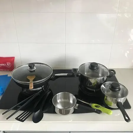 Terrace House Near Stulang Laut Ciq Midvalley Ksl For 7Pax Johor Bahru Exterior photo